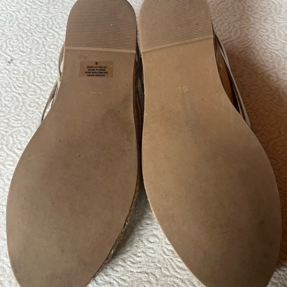 Seychelles silver flat sandals size 8 - Picture 4 of 7
